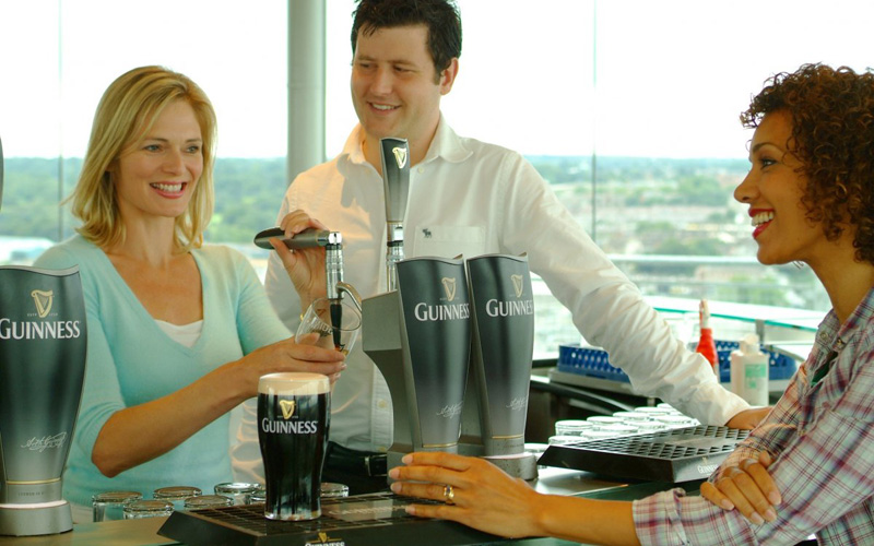 Guinness Storehouse: экскурсия по сокровищнице темного пива в Дублине (13 фото)
