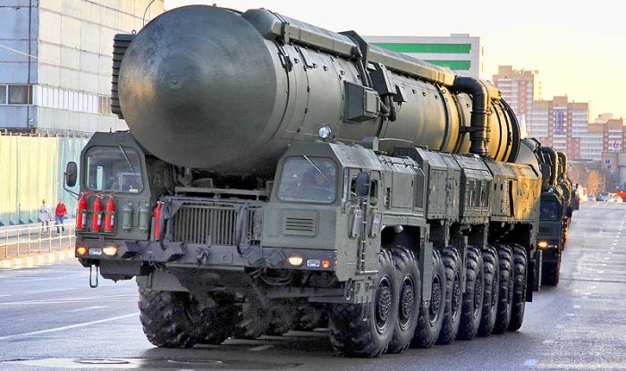 Самая грозная военная техника России (12 фото)